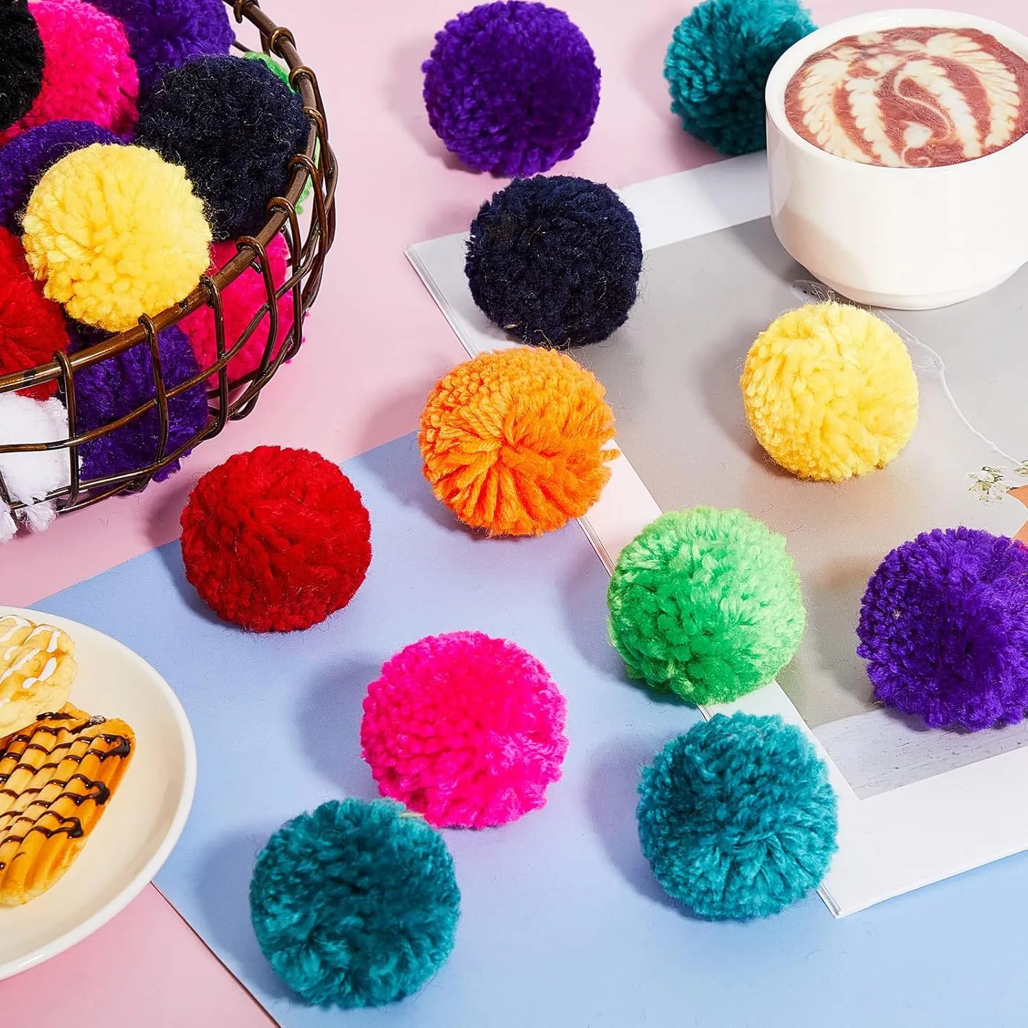 Clover Pom-Pom Makers