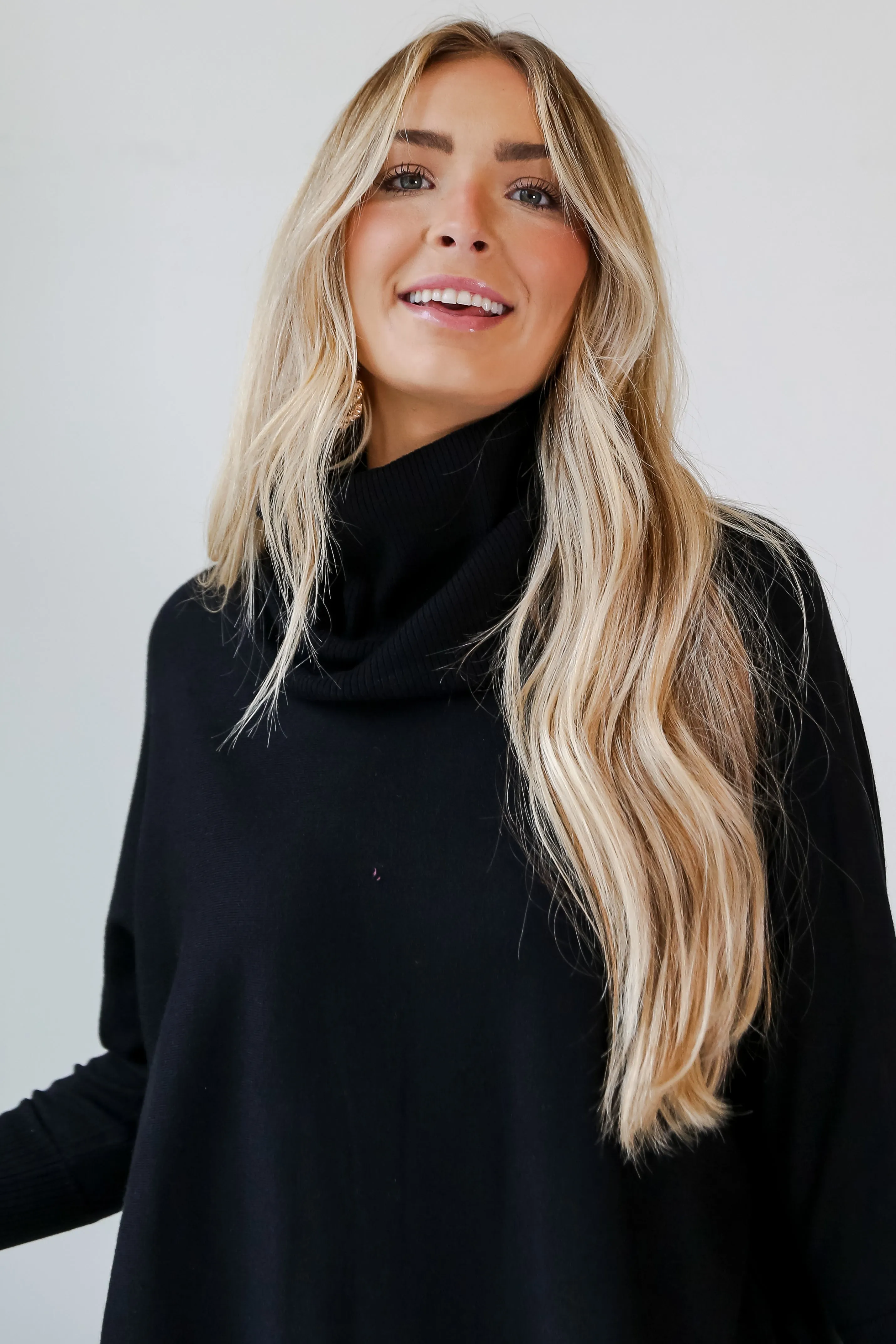 FINAL SALE - Gabby Turtleneck Oversized Sweater