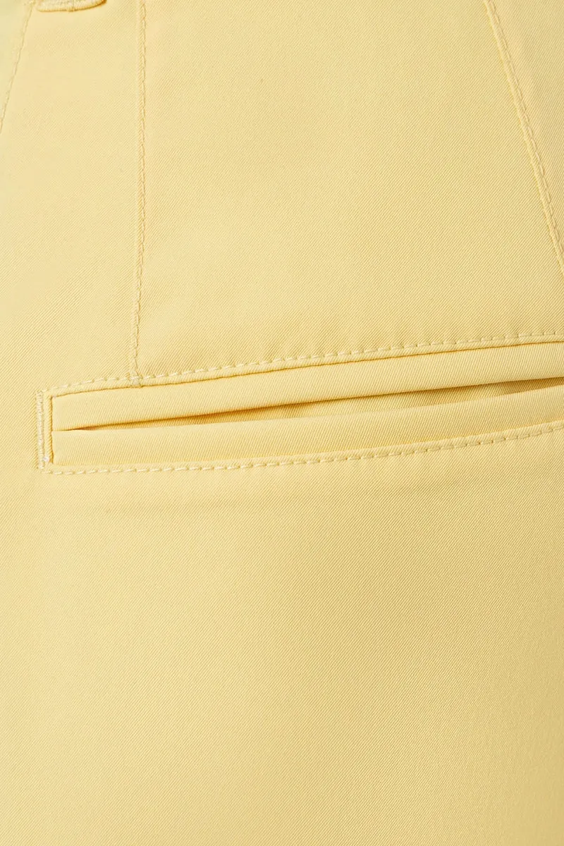 Koralie Light Yellow Functional Golf Shorts