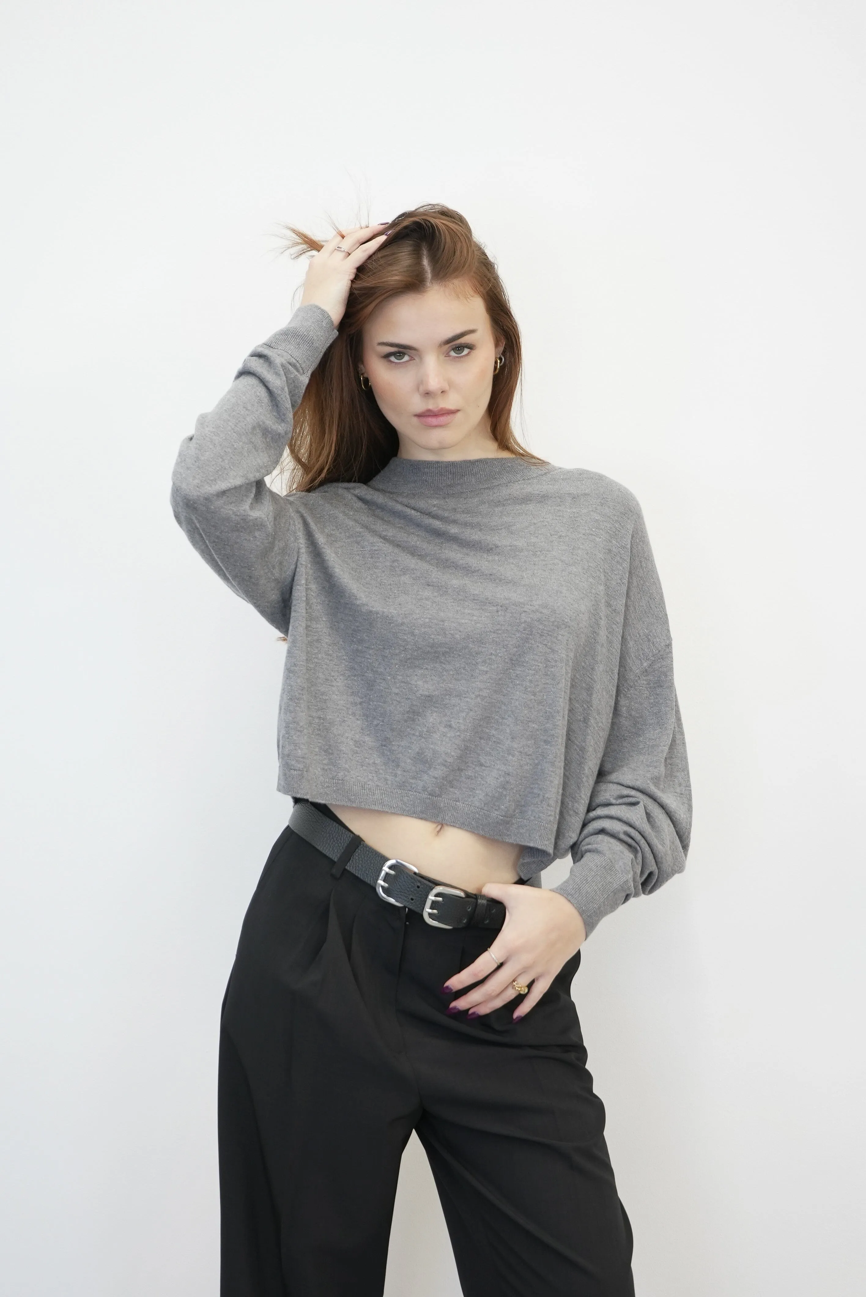 LYA PULLOVER IN DARK GREY