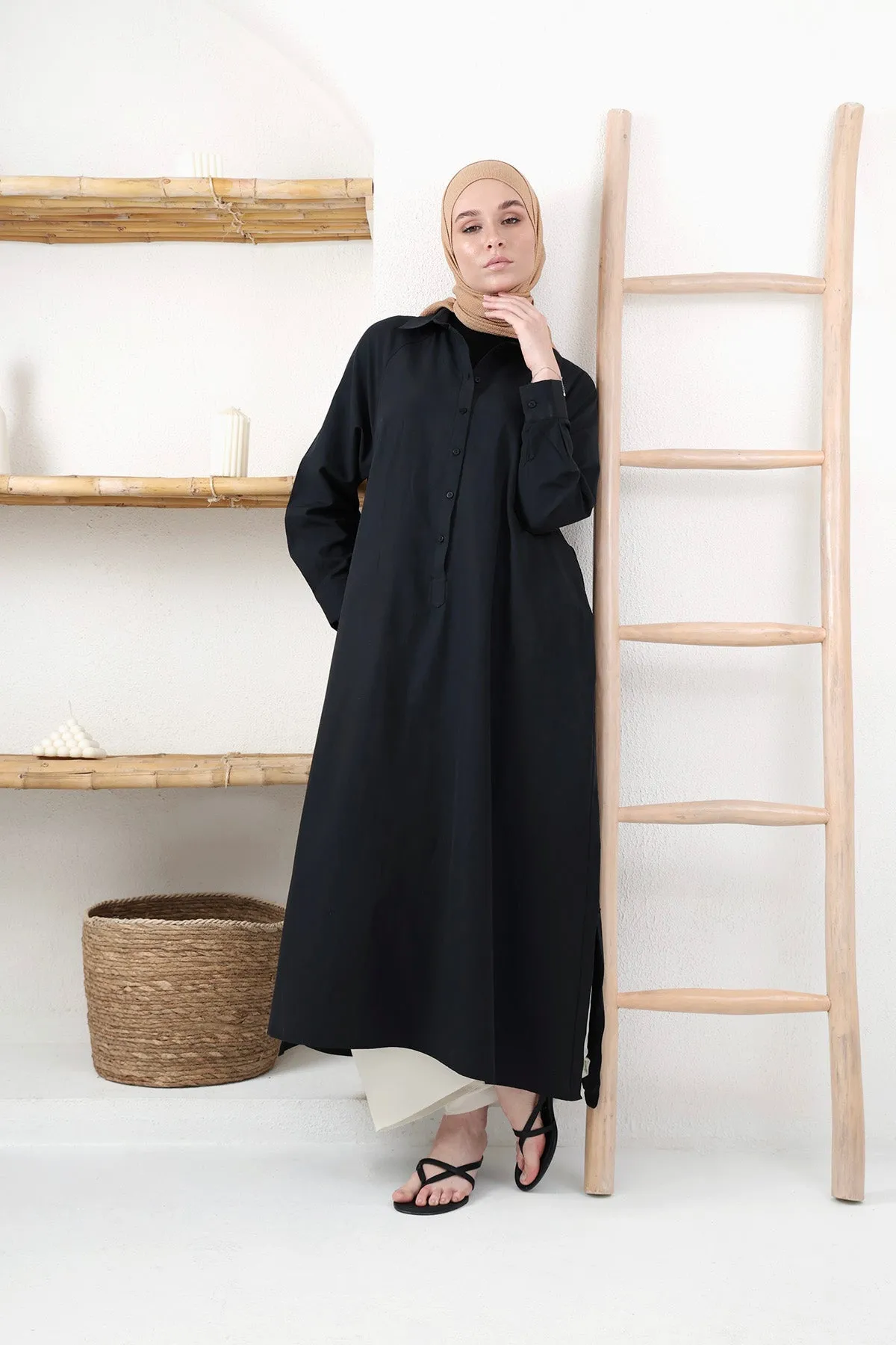 Maxi Shirt With Slits - Black