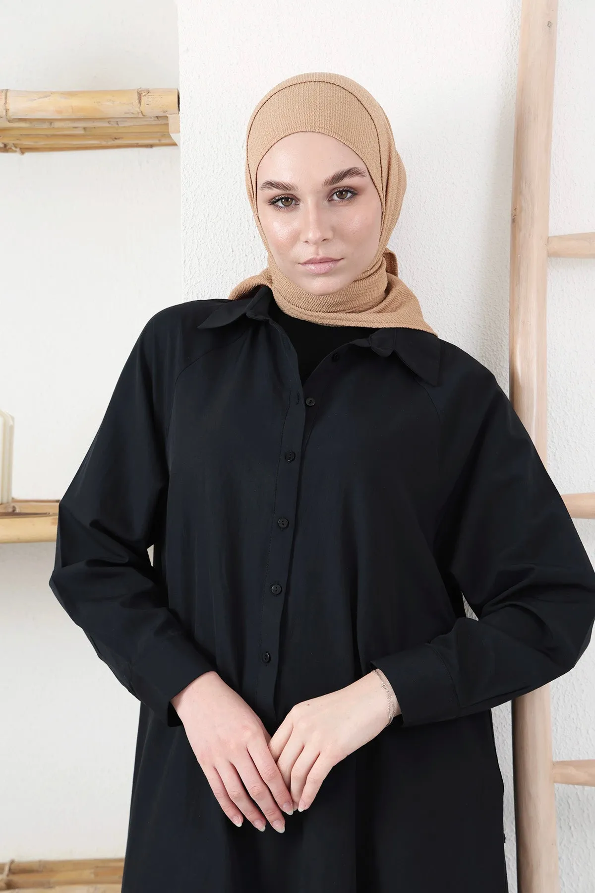 Maxi Shirt With Slits - Black