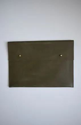 Meron Button iPad Cover