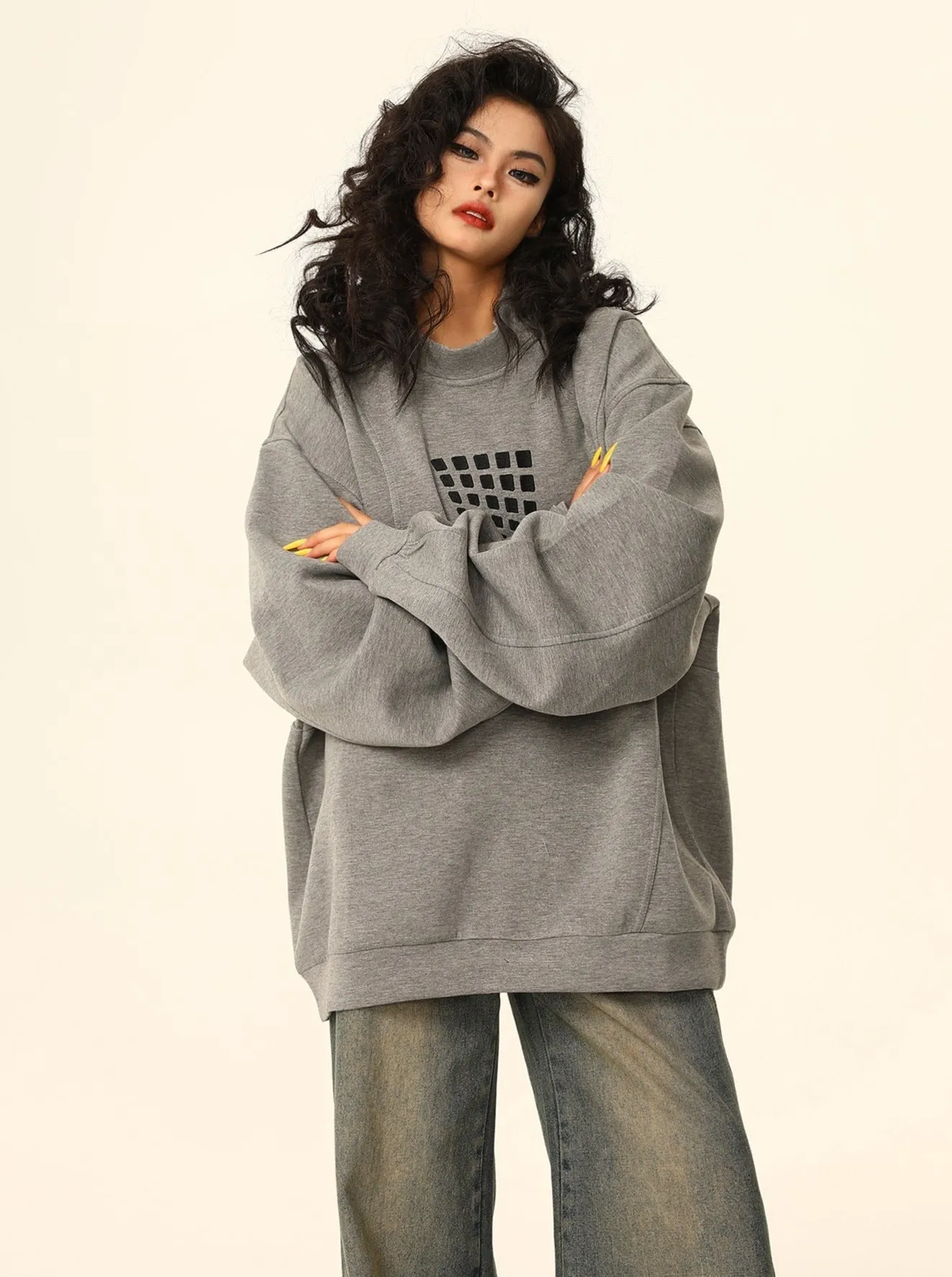 Oversized Graphic Crewneck Sweatshirt