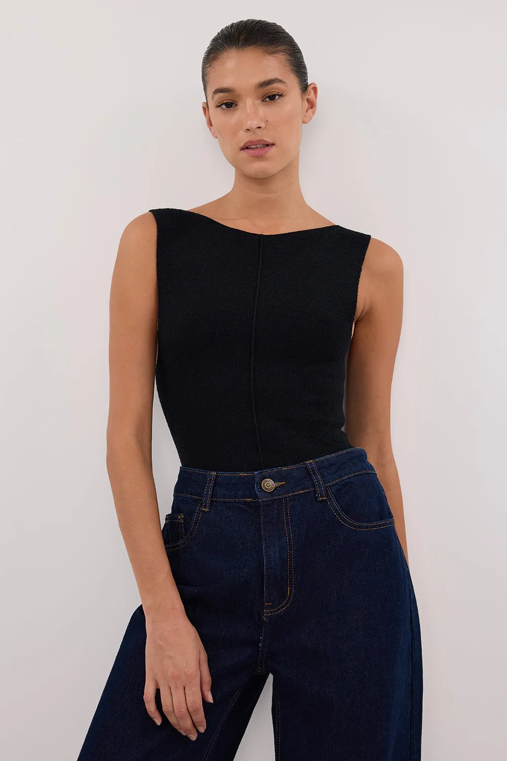 OWEN BLACK BOAT NECK TOP