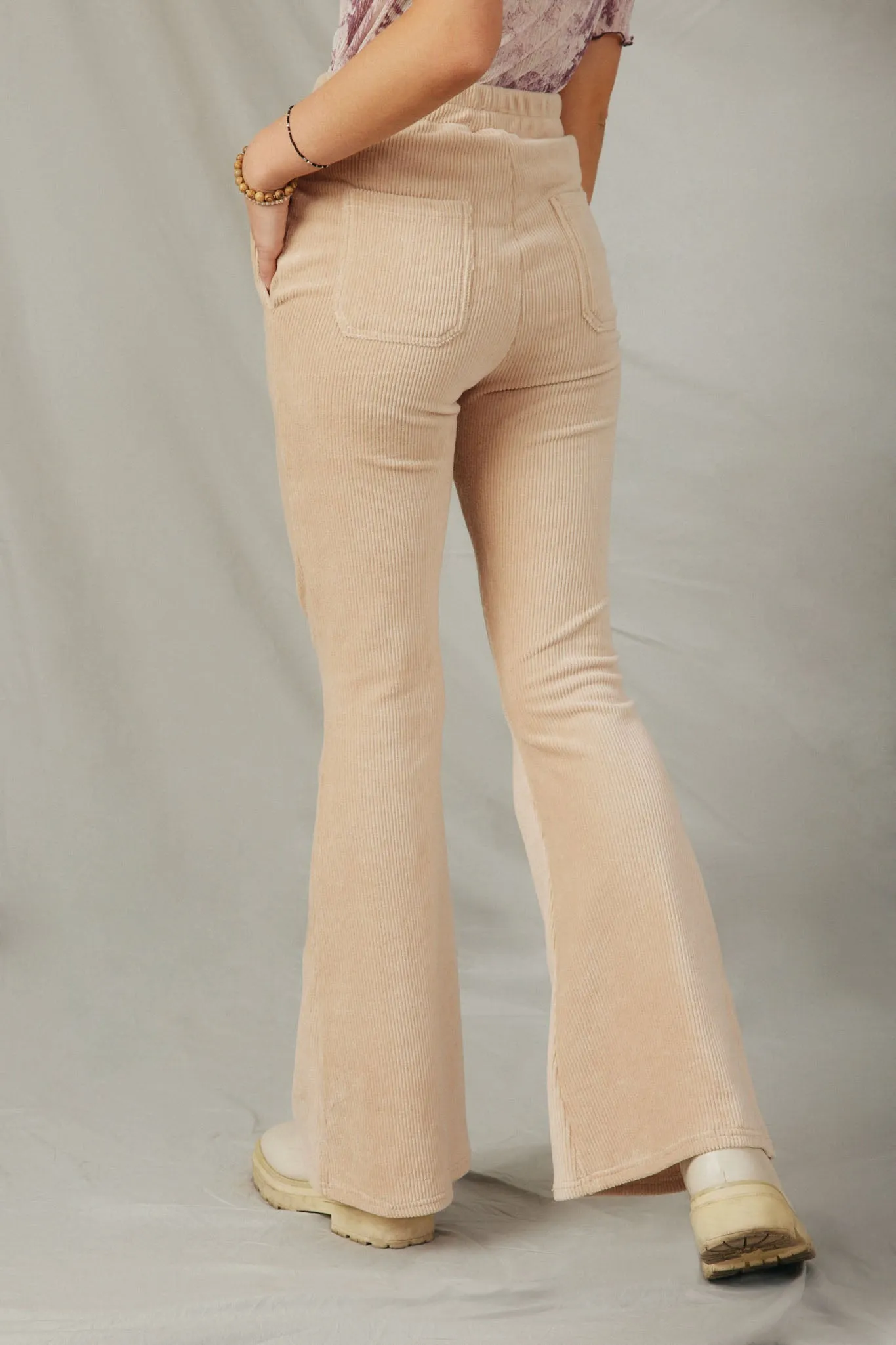 Pleat Detail Pocketed Corduroy Pants