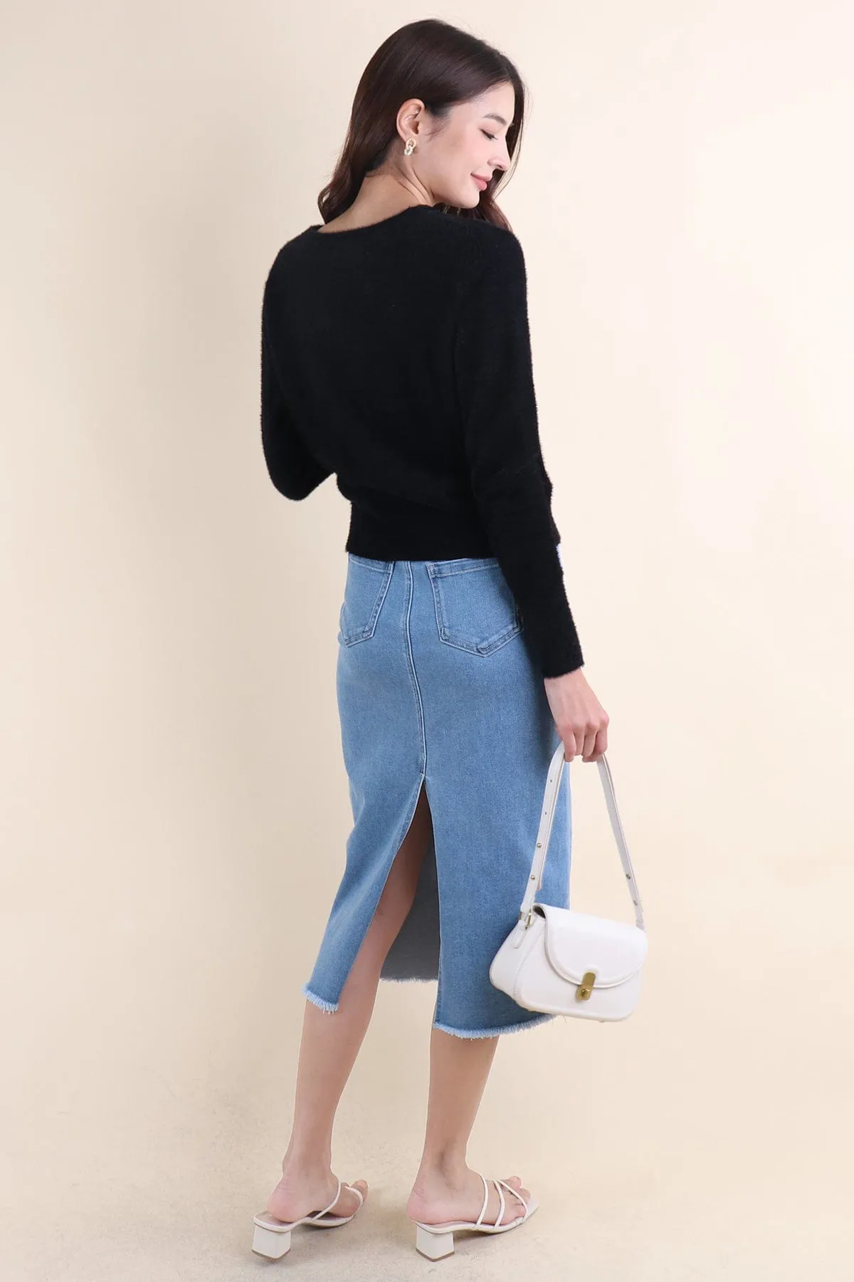 SAVANA KNIT TOP IN BLACK