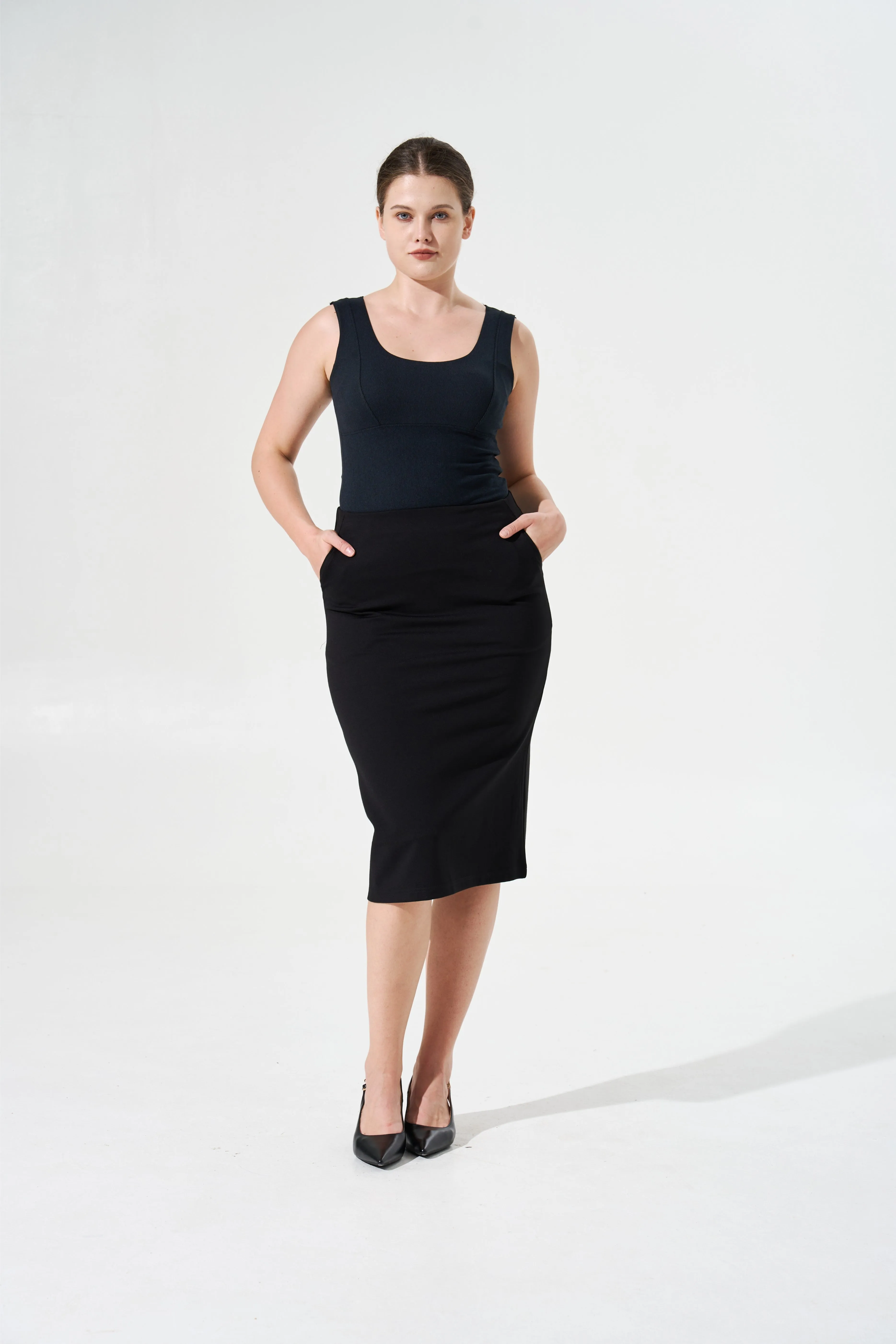 Tangs Display - Cooling, Wrinkle-Free, Stretchy Whimsy Skirt With Pockets & Tummy Control