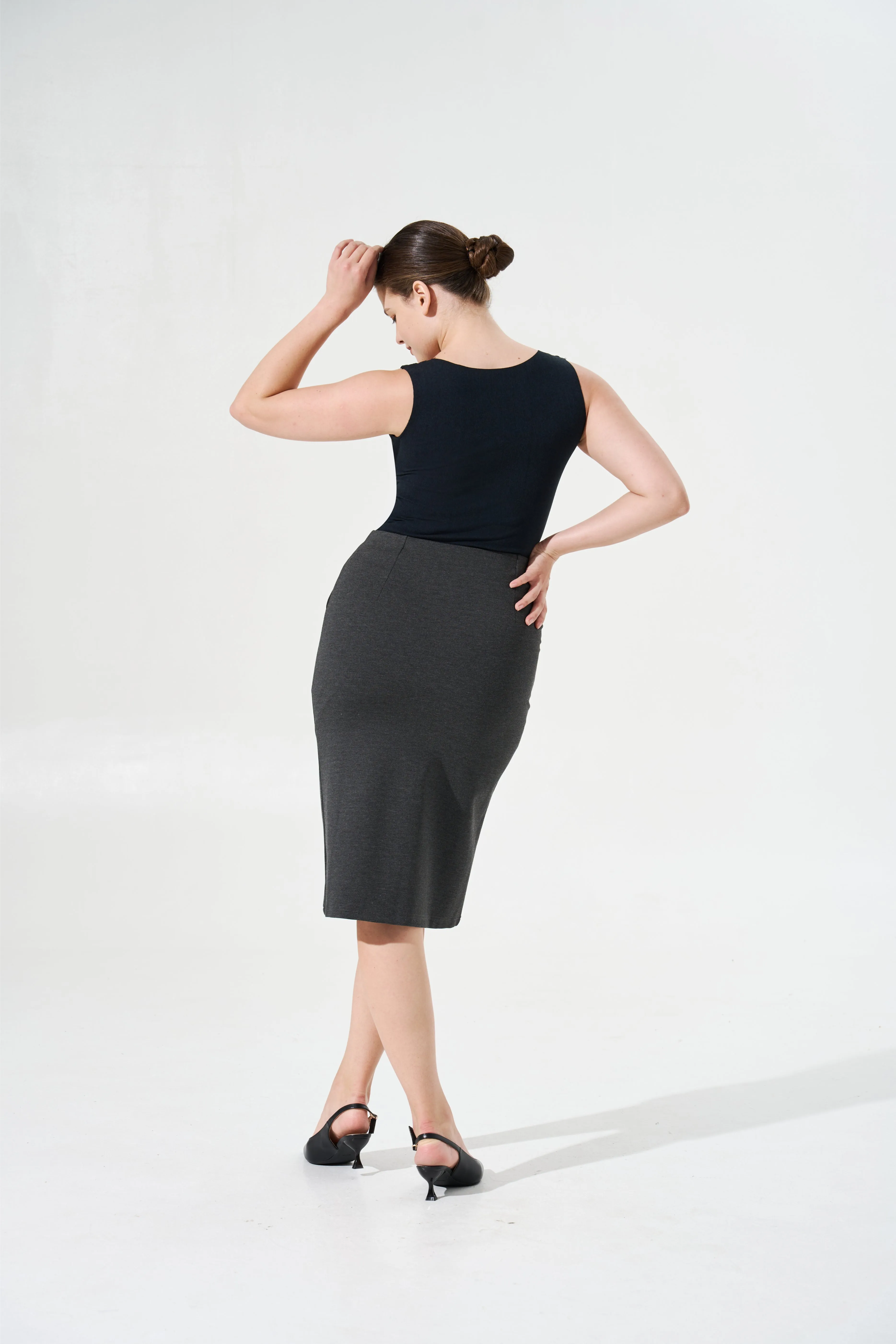 Tangs Display - Cooling, Wrinkle-Free, Stretchy Whimsy Skirt With Pockets & Tummy Control