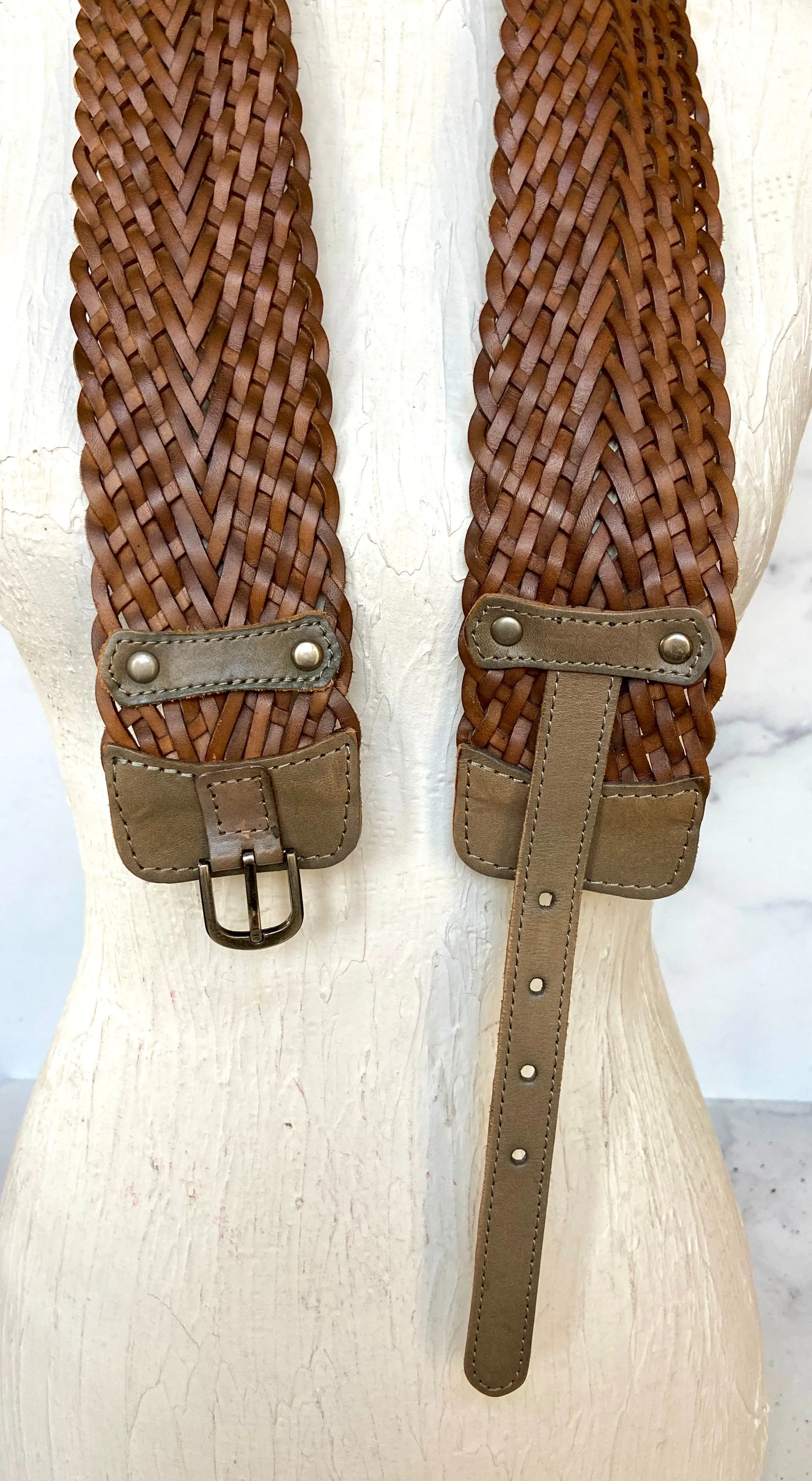 Wide brown woven belt