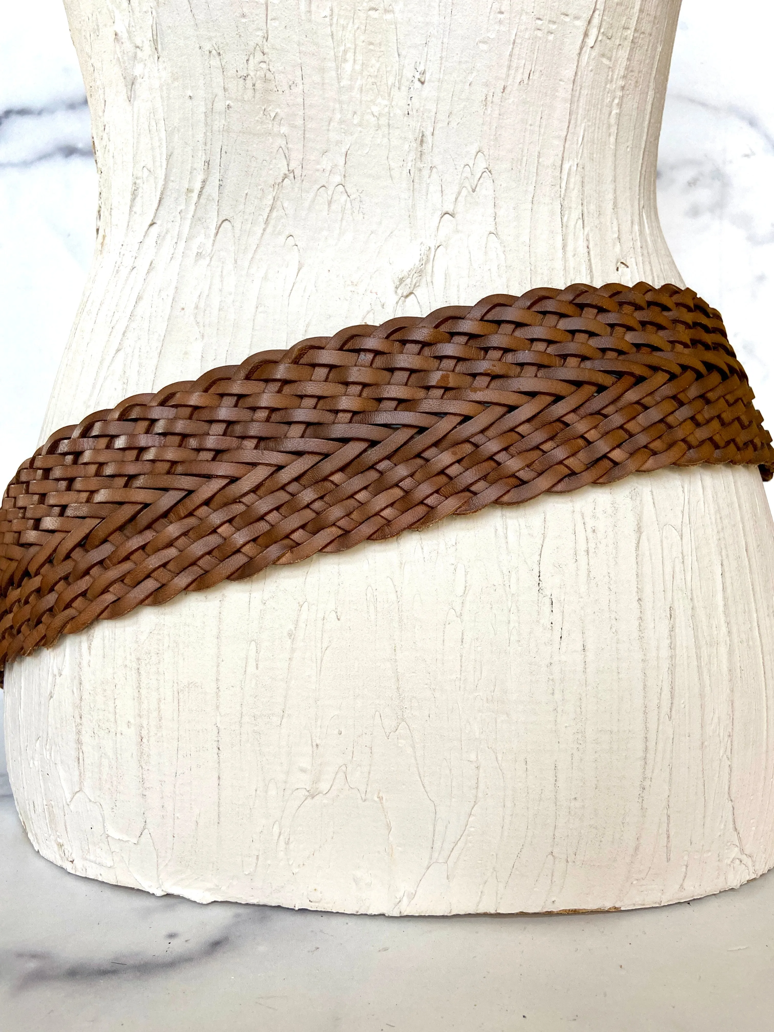 Wide brown woven belt